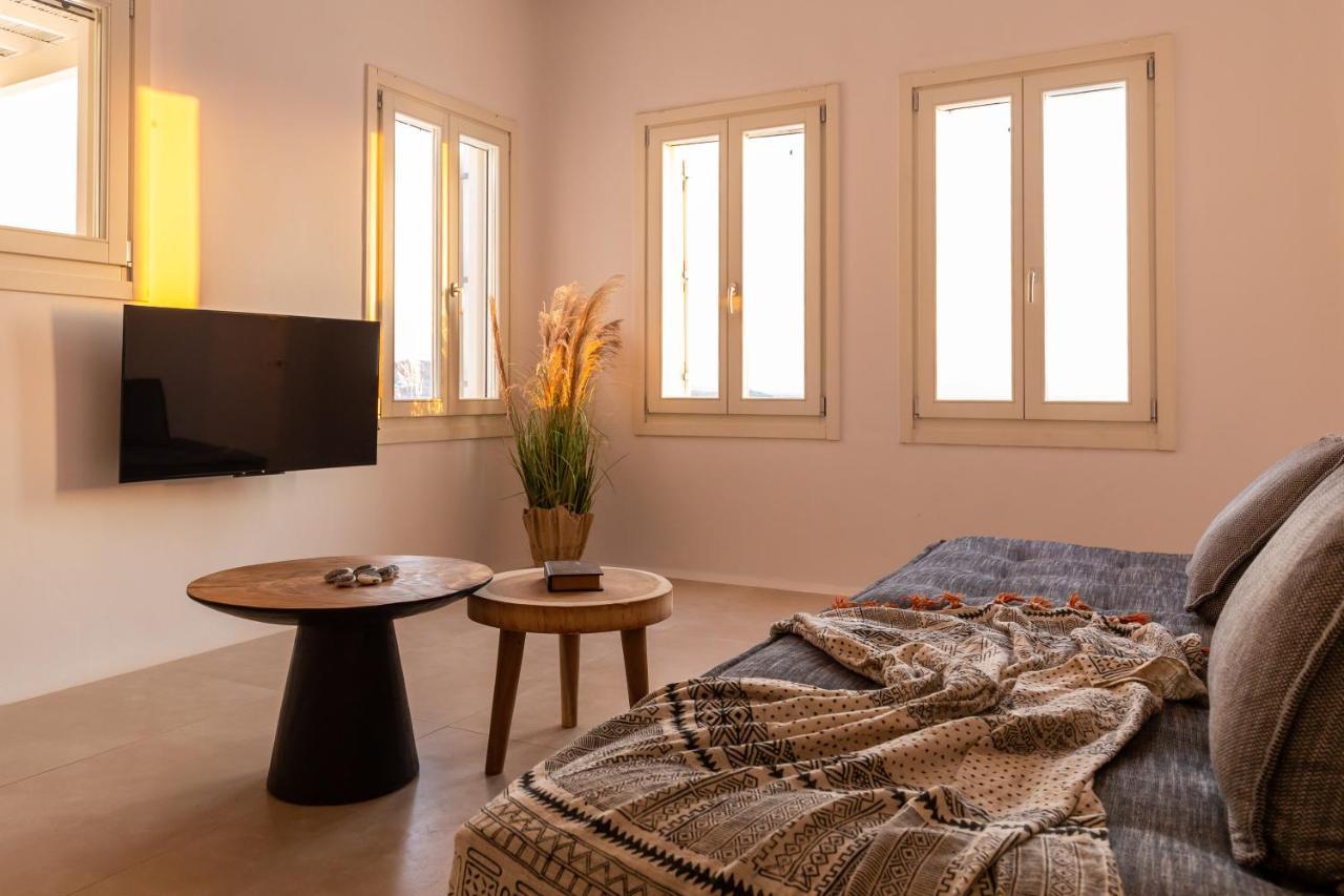 Namaste Boutique Mykonos Τούρλος
